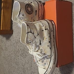 Chuck Taylor Paint Splatter High-Tops Men's 5 / Women's 7